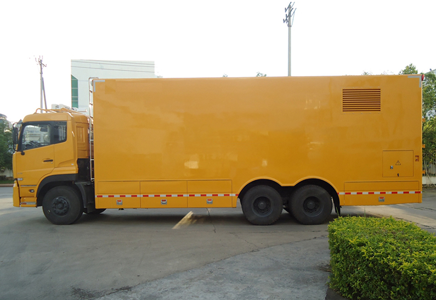 國(guó)六東風(fēng)天龍應(yīng)急供電電源車(chē)