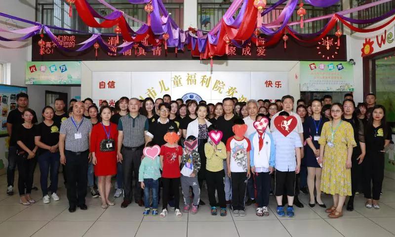 弘揚(yáng)傳統(tǒng)美德，關(guān)愛(ài)兒童成長(zhǎng)----首屆“魅力隨州，多彩程力”抖音大賽捐贈(zèng)公益活動(dòng)紀(jì)實(shí)