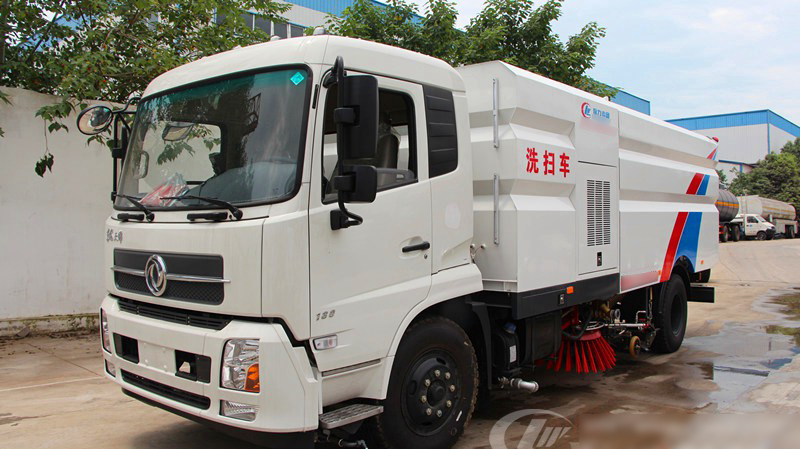 開封市公路局程力汽車路面洗掃車采購項(xiàng)目順利交付